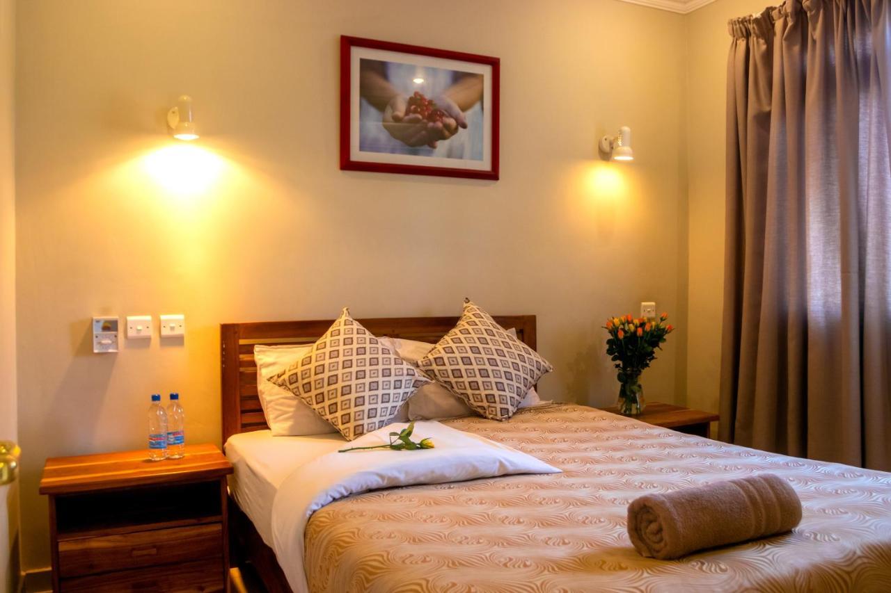 Shakespeare Court Serviced Apartments Lusaka Buitenkant foto