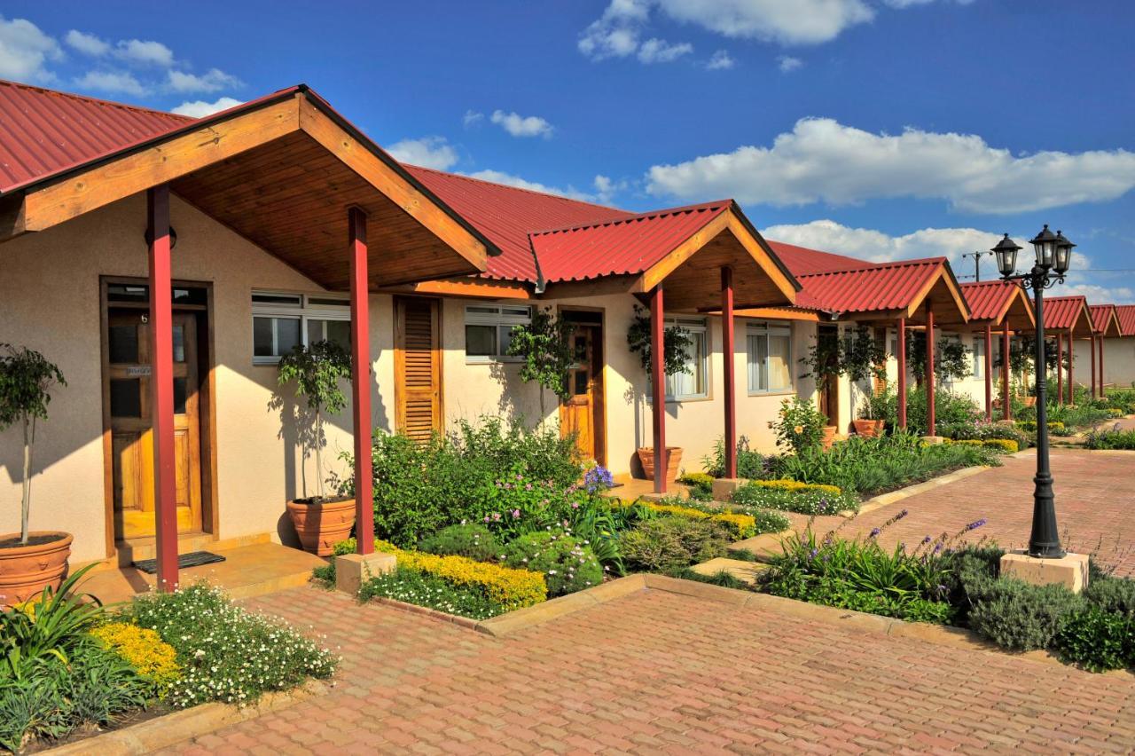 Shakespeare Court Serviced Apartments Lusaka Buitenkant foto