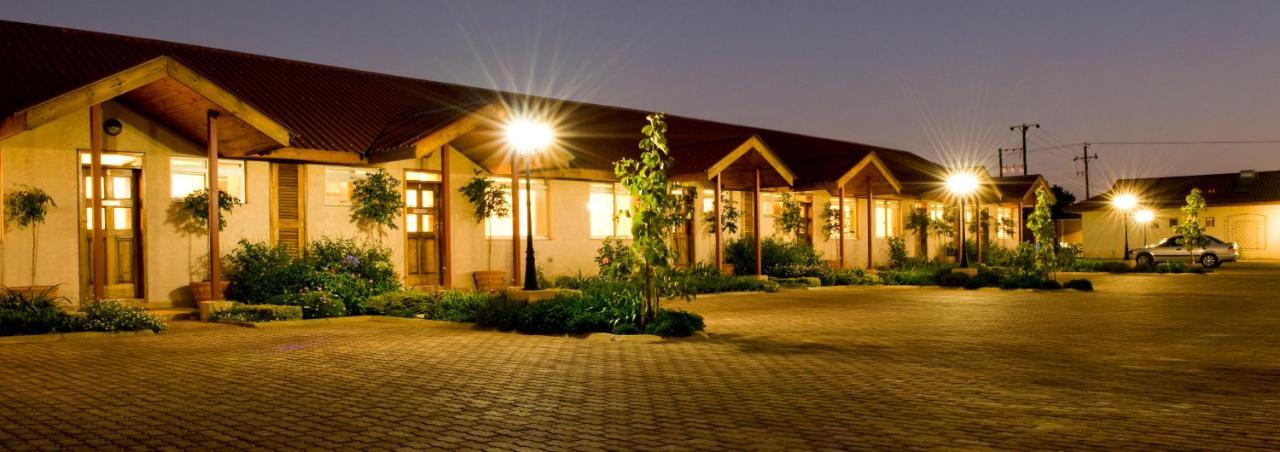 Shakespeare Court Serviced Apartments Lusaka Buitenkant foto