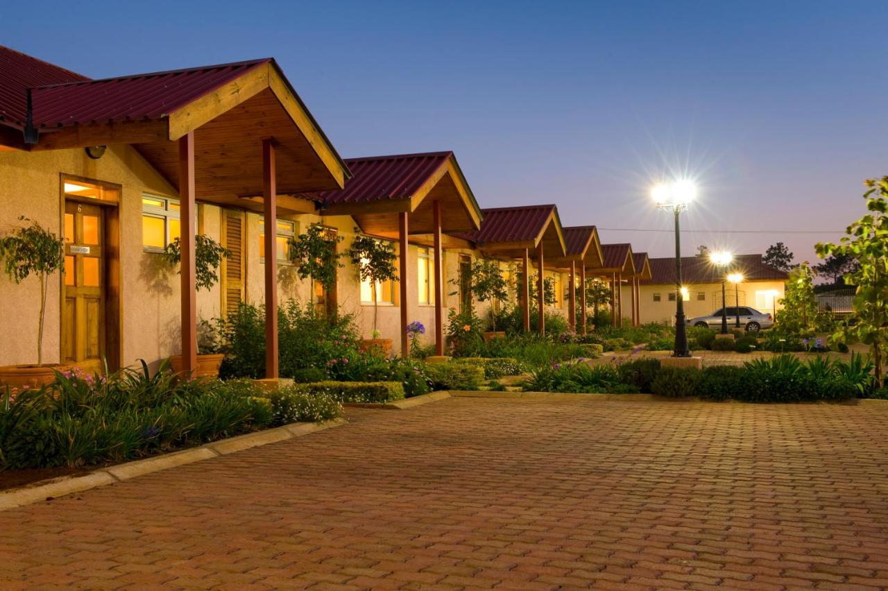 Shakespeare Court Serviced Apartments Lusaka Buitenkant foto